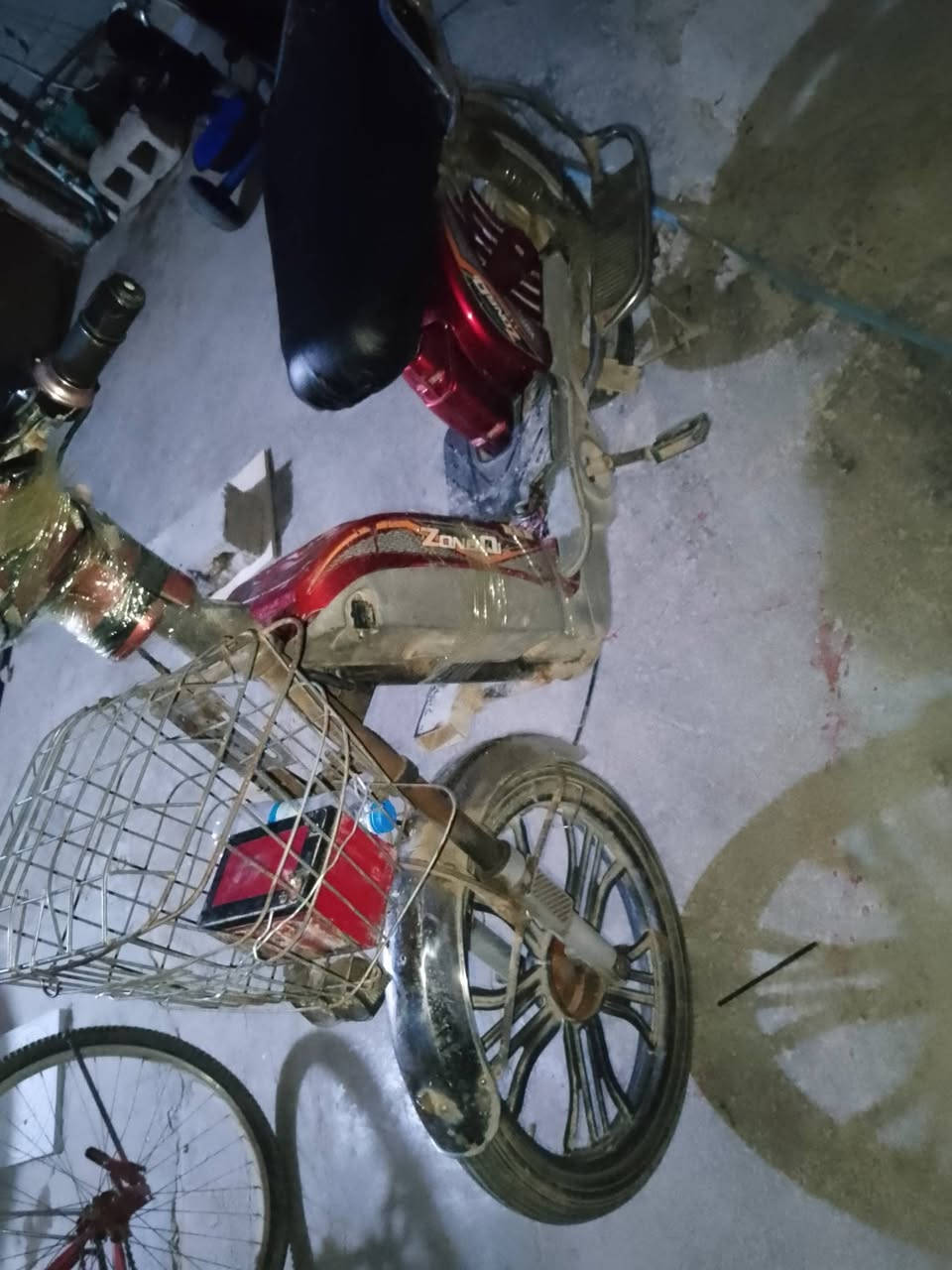 موطور ماسه بطاريات ع فحص يقرن11و10 10و 10و10 مع العلم أكثر يقرن موطور شغال وخير من الله يمشي سعر 150 وليه مجال بصيط


**إذا كنت صاحب هذا الإعلان وتريد حذفه لأي سبب، رجاءا أرسل رسالة إلى الدعم الفني**