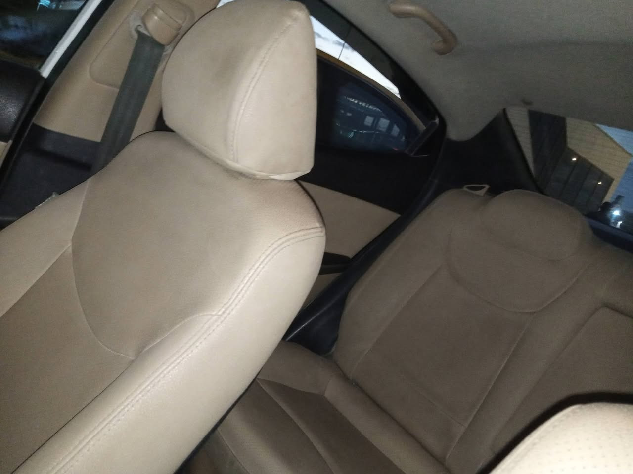 السلام عليكم
للاستفسار *********** 
النترا موديل ٢٠١٣ خليجي رقم بصره تحويل مباشر سنويه مشروع وطني ل ٢٨  راعيها بالناصرية فول مواصفات محرك 1800 محرك وكير شرط الفحص تراي   جاهزه ع الأخير تبريد ثلج كهربائيات كلها شغاله سياره بيها صبغ داير الجاملغ الخلفي الأيسر والدوس تجميل والباقي مكفول ضربه وصبغ وتبديل السعر 112  مكان السياره ناصريه رجاء بس الشراي يتصل والتفاصيل كلها مذكوره
