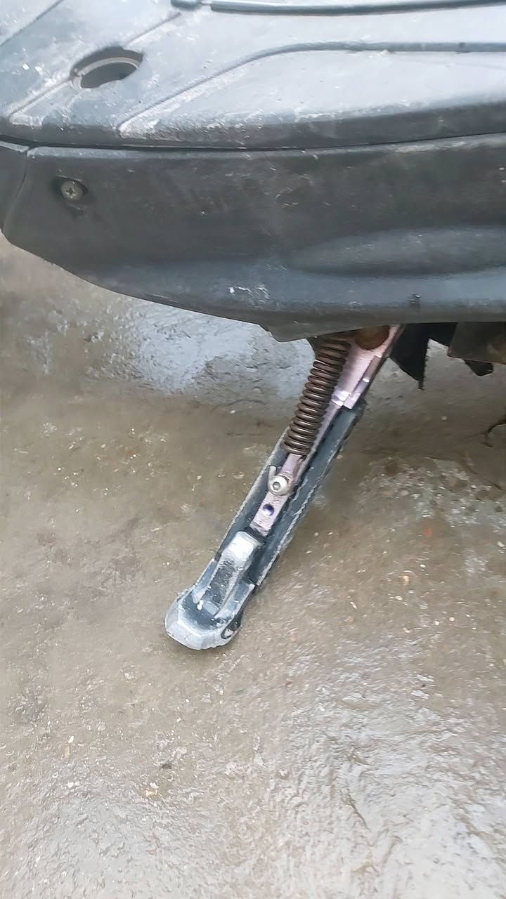 السلام عليكم دراجة ماكس عدلة للبيع مكينة مفتوحة ٤٩ لا تنقيص ولا تبخير كهربائيات شغالة نكرة بكل وقت بيها تزويد خارجي بي اصلي وتجاري اريدها ب450 وبيها مجال مكاني بغداد الحسينية مال الراشدية ***********
