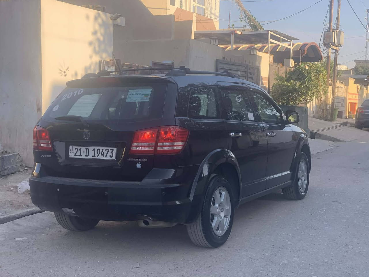 دووج جورنی
للبیع مودیل 2010 رقم سلیمانیە سعرە 95 
***********
