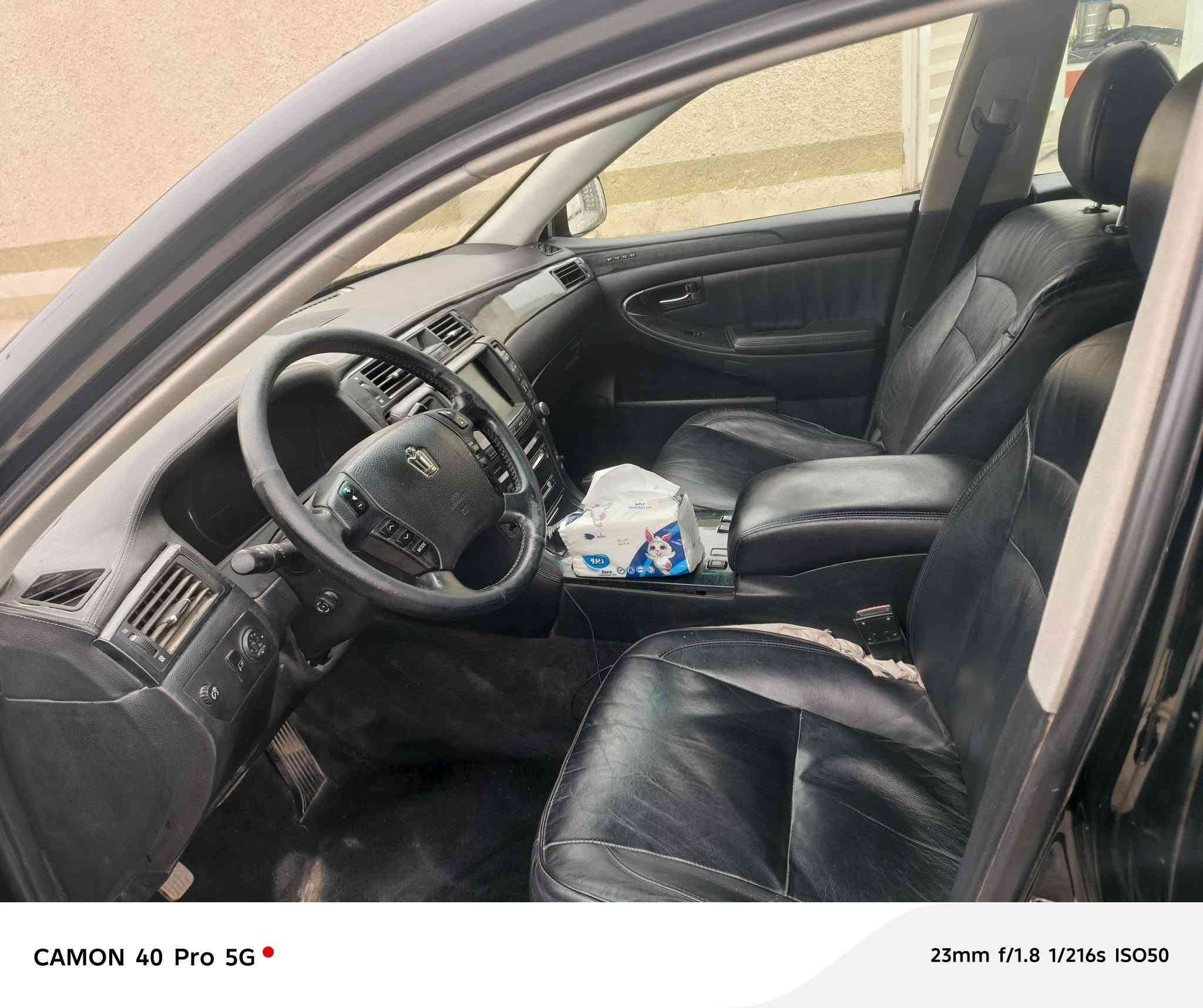 سياره شاهينه 2004 فول مواصفات السياره بدون كص كفاله والسونار ماله موجود رقمي ***********
