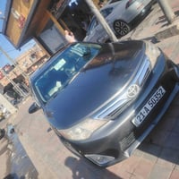 كامري للبيع ١٢ مكفوله عدا البنيد فول مواصفات عدا البصمه تنته كشن كهربا...