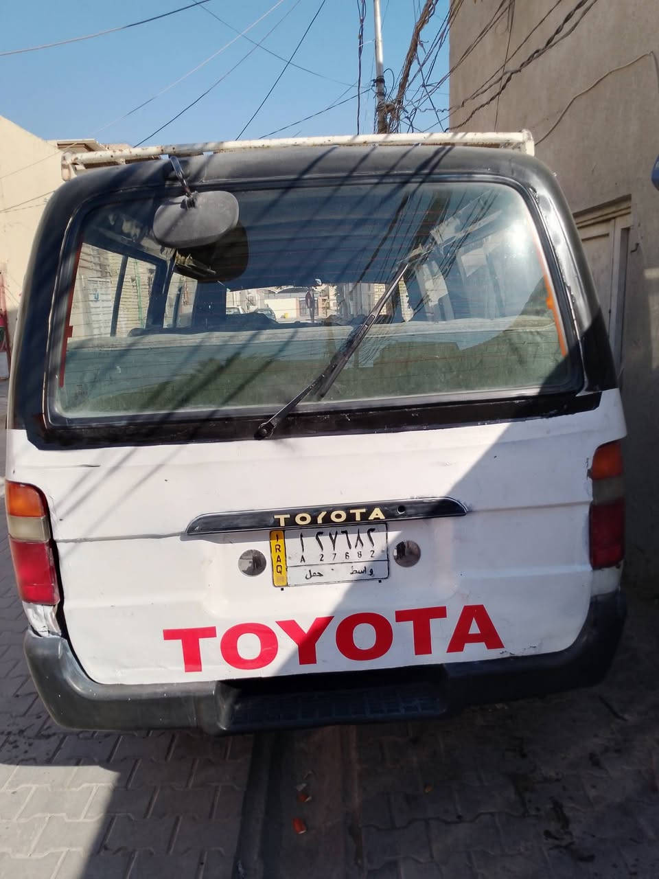 السلام عليكم تويوتا هايس للبيع موديل 1990 فإن مكينه وكير ونجي اوتوتماتيك مكفولات ماواصل راعيه السعر 28 وبيه مجال مكان نجف للاتصال ***********
