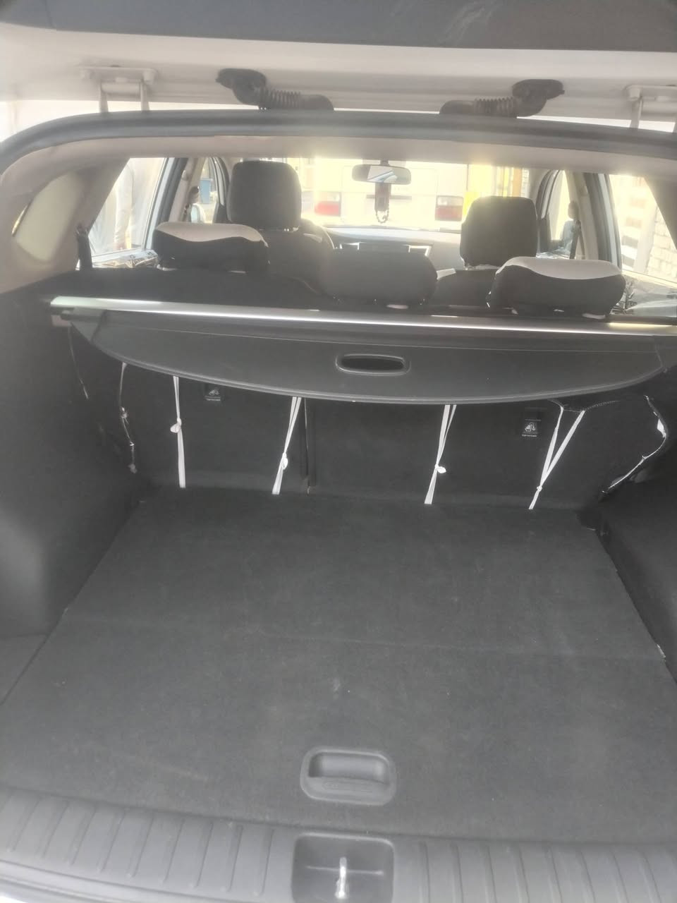 السلام عليكم للبيع توسان موديل ٢٠١٨ رقم بغداد دولي مشروع وطني خليجي السيارة مفتوح كير ومحرك تحكم ستيرن جهتين ٣ أنظمة قيادة (بيها خشم البيند شبرين صبغ ٣ رصعات القمارة مسحوبة بي دي ار) ماشية ٥٦ الف دوشمة تبريد كله جديد مال جناي سيارة جديدة سونار على الشراي السعر ١٨٥ وبيها مجال للاستفسار الاتصال ***********
