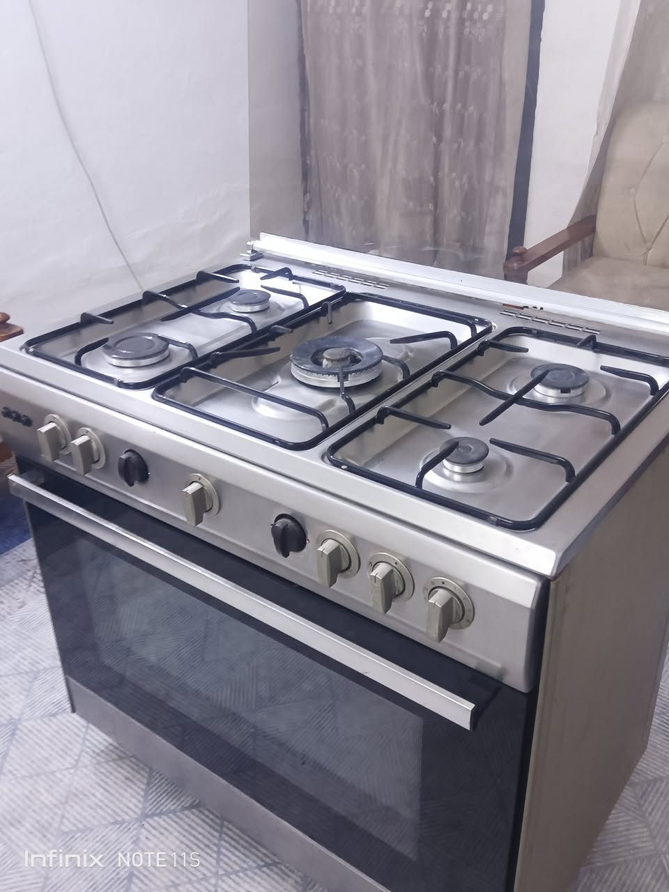 طباخ فريش مصري خمس مشاعل نضيف كلش شغالة علفحص للاستفسار وات ساب اتصال هاتفي
***********
***********
أو علخاص
