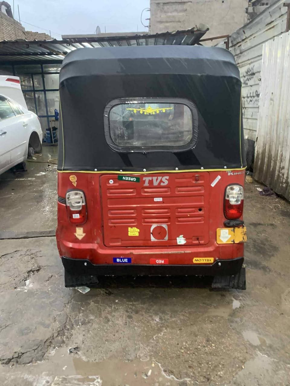 السلام عليكم عندي تكتوك كامله للبيع أوراقه كامله السعر مليونين ونص وبيه مجاله حسبت الجيه رقم ***********
