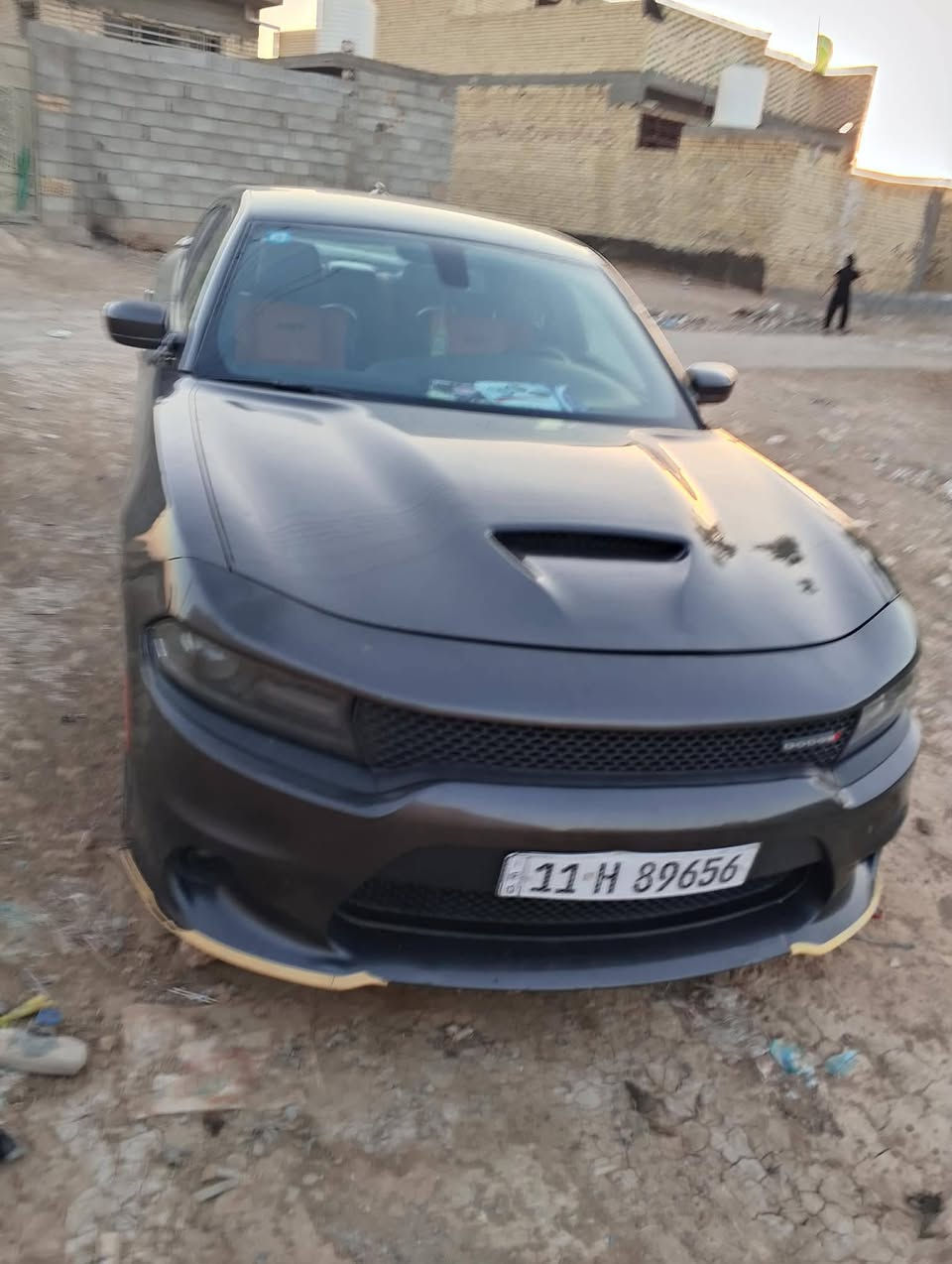 السلام عليكم جارجر للبيع سياره باسمي رقم بغداد مكانها بغداد النهروان سعر 170 وبها مجال ***********
