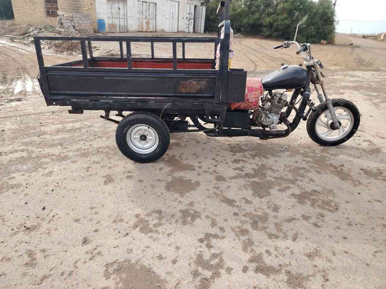 للبيع كلك كلك السعر 360وبيها مجال المكان ديوانيه دغاره استفسار ***********
