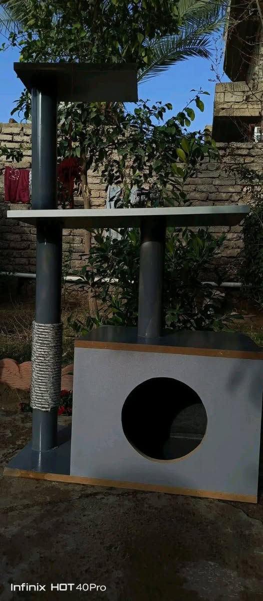 سلام عليكم منزل قط للبيع خشب كوالتي عالي الارتفاع 112سم
العرض 69سم يحتوي عل رفوف عالية للقط السعر 60الف...


**إذا كنت صاحب هذا الإعلان وتريد حذفه لأي سبب، رجاءا أرسل رسالة إلى الدعم الفني**