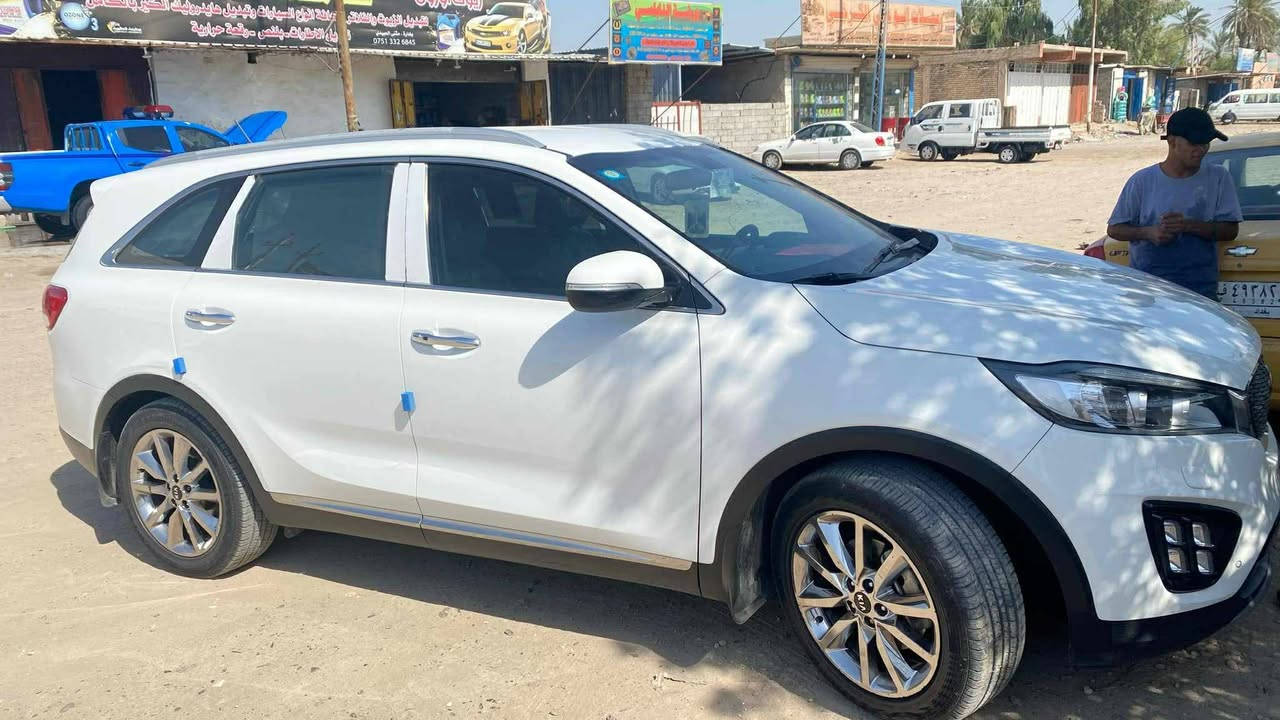 السلام عليكم سيارة سورنتو موديل ٢٠١٨ رقم بغداد جديد مكفولة السيارة السعر ٢٤٥ العنوان المحمودية تصال ***********
