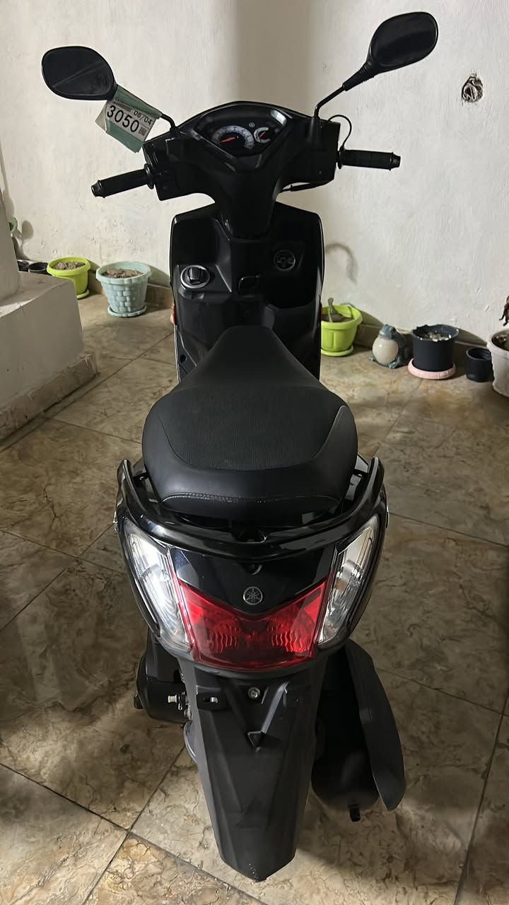 السلام عليكم 
دراجه اكزز مديل 2020
دراجه ماشيه 8 الاف 
دراجه جديد بمعنه الكلمه 
تدفأه يدات 
مكانه بغداد 
رقم ***********
