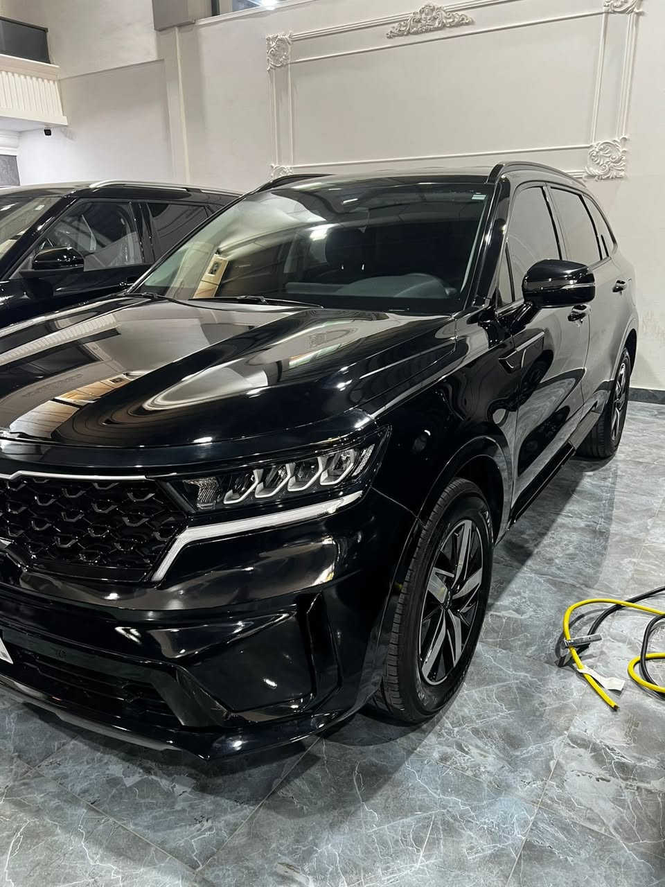 🚗  Kia Sorento 2023 (VIN: 5XYRL4LC5PG219343)
للبيع: كيا سورينتو 2023 – فئة S

🔹 المواصفات الأساسية:
 • محرك 2.5 لتر بنزين
 • ناقل حركة أوتوماتيك
 • دفع أمامي FWD
 • شاشة كبيرة + كاميرا خلفية
 • 3 صفوف مقاعد – 7 ركاب
 • نظام أمان كامل (Airbags – ABS)
 • كروز كونترول
 • سنسرات خلفية
 • دخول وتشغيل بدون مفتاح (Keyless)
 • تكييف أمامي وخلفي
 • جنط ألمنيوم

🎨 اللون الخارجي: أسود
🪑 الداخلية: أسود

📍 السيارة دخول جديد و رقم کاتی دهوك  

مکان سیارة دهوك 
‎‏‎سیارة بدون رقم تترقم شمالي 

⸻

🛠️ حالة السيارة:
 • صبغة قطعة واحدة فقط
 • الصبغ: جاملخ أمامي جانب نفر
 • باقي السيارة فابريكة بالكامل

⛽ المسافة: 30,000 ميل فقط

📞 للمزيد من المعلومات يرجى الاتصال:

***********

⸻
