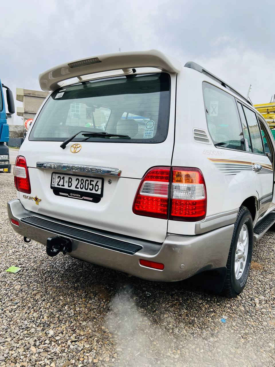 السلام عليكم مونيكة البيع 2006 سيارة  عامل كير مكينة اكسل حدادية أمامية وخلفية بل كارتون مكينة 6 عدلة
سيارم متعوب عليهة تخم تاير دوشمة جديدة كهربايات كالهة شغالة سيارة سبعة راكب 3 قطع تبريد بيهة منظومة مال غاز كاملة رقم سليمانية بسمي تحويل ثاني يوم
الاستفسار اتصال علا ***********
