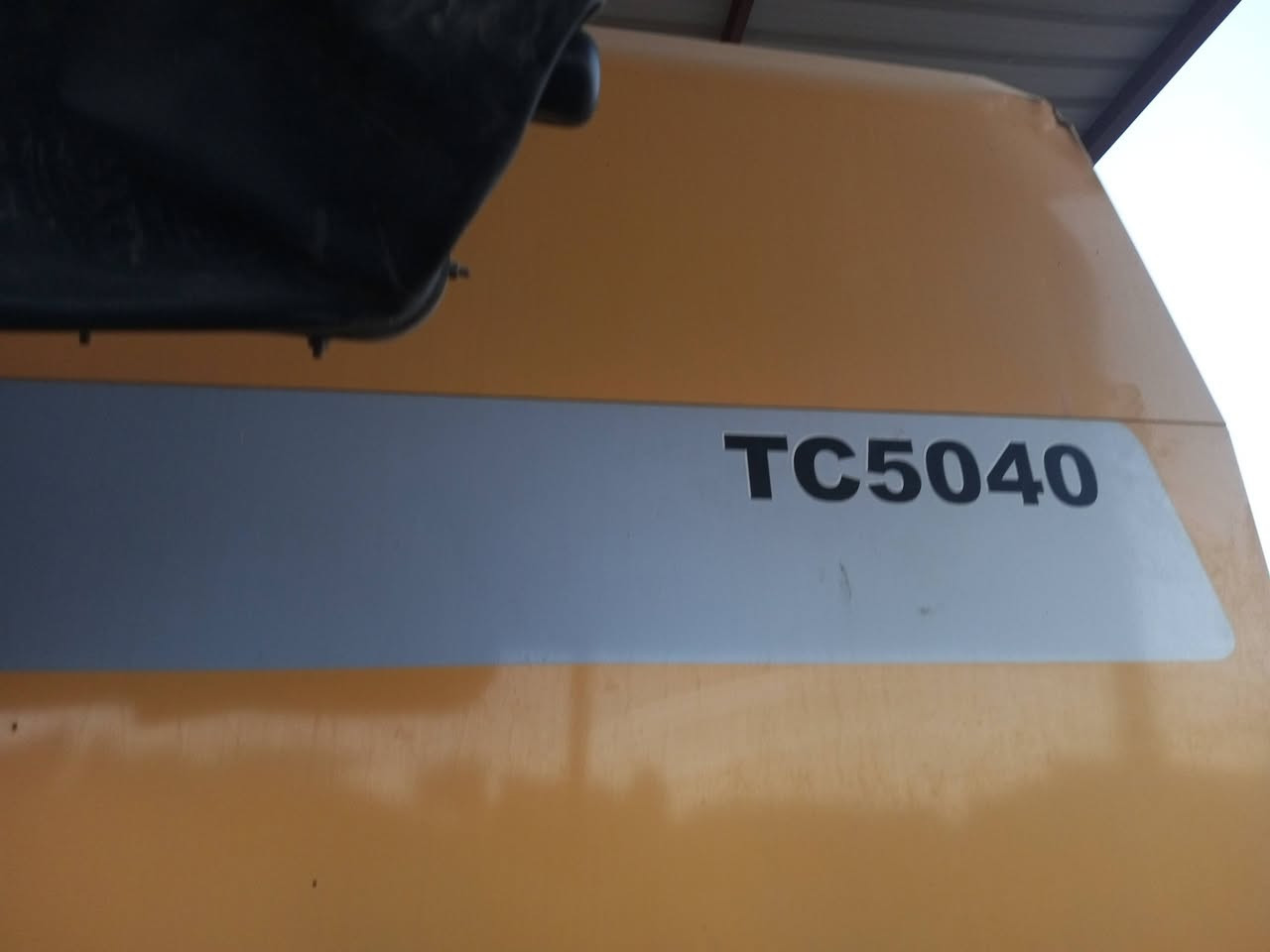 سلام عليكم حاصوده موديل 20رقم سليمانية مكانها كربلاء مشتقلة 1500مكفولة كفالة اربعه بلم قايش رقم تليفون ***********
