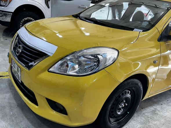 تحيه طيبه الاخوه 
الأعزاء نيسان صني هندي ٢٠١٤ ماشيه ١١٢ اللف السياره نضيفه وجاهزه محرك جديد كهربائيات جيده صدر نضيف بيها تعمير بدايه الشاصي الأيمن رقم جديد سنويه جديده بغداد اب اسمي هزه جديده السعر ٨٨ ورقه قفل مكان السياره بغداد العامريه 
***********
