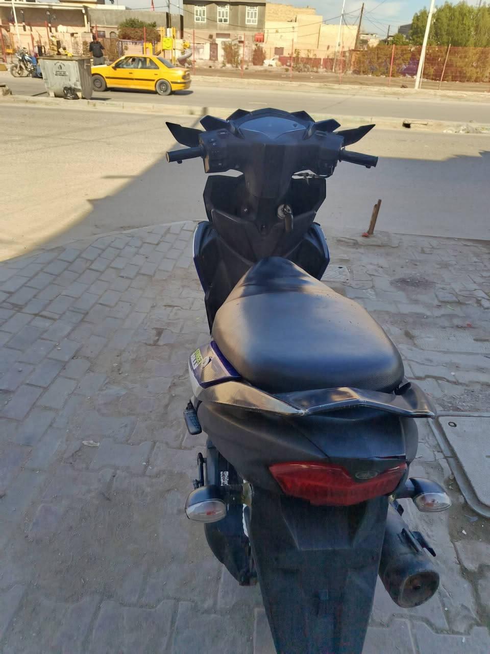 زت ار 20مكينه مفتوحه بس ولفات نكره سلف كهربائيات شغاله العنوان السماوه حي الحكم قرب مرطبات فستقه 
***********السعر 750
