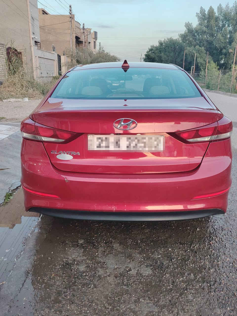 النترا 2018 وارد امريكي 
الحالة:حادث دعامية فقط، بدون أيرباك.
المواصفات:نص فل، ثلاث وضعيات قيادة.
الترقيم:رقم سليمانية، السنوية باسمي.
السعر:140
مكان السياره حي الاساتذه
للاستفسار الاتصال على الرقم *********** واتساب متوفر ***********
