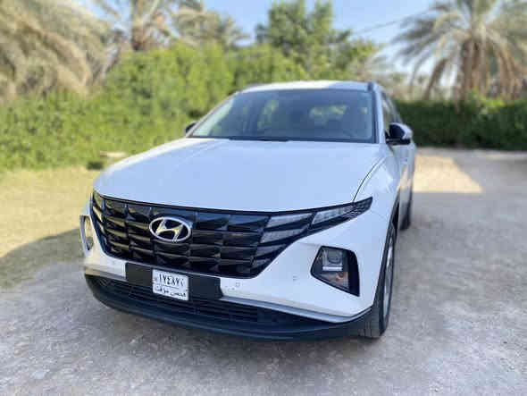 سلام عليكم توسان موديل 24خليجي مكفول كفاله عامه تبريد كشنات فرويل تشغيل بصمه تشغيل عن بوعد  ***********
