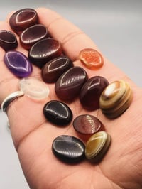 احجار ذمه سعر القطعه 5 الاف 🔥 خشن وناعم ‭0776 630 9392‬