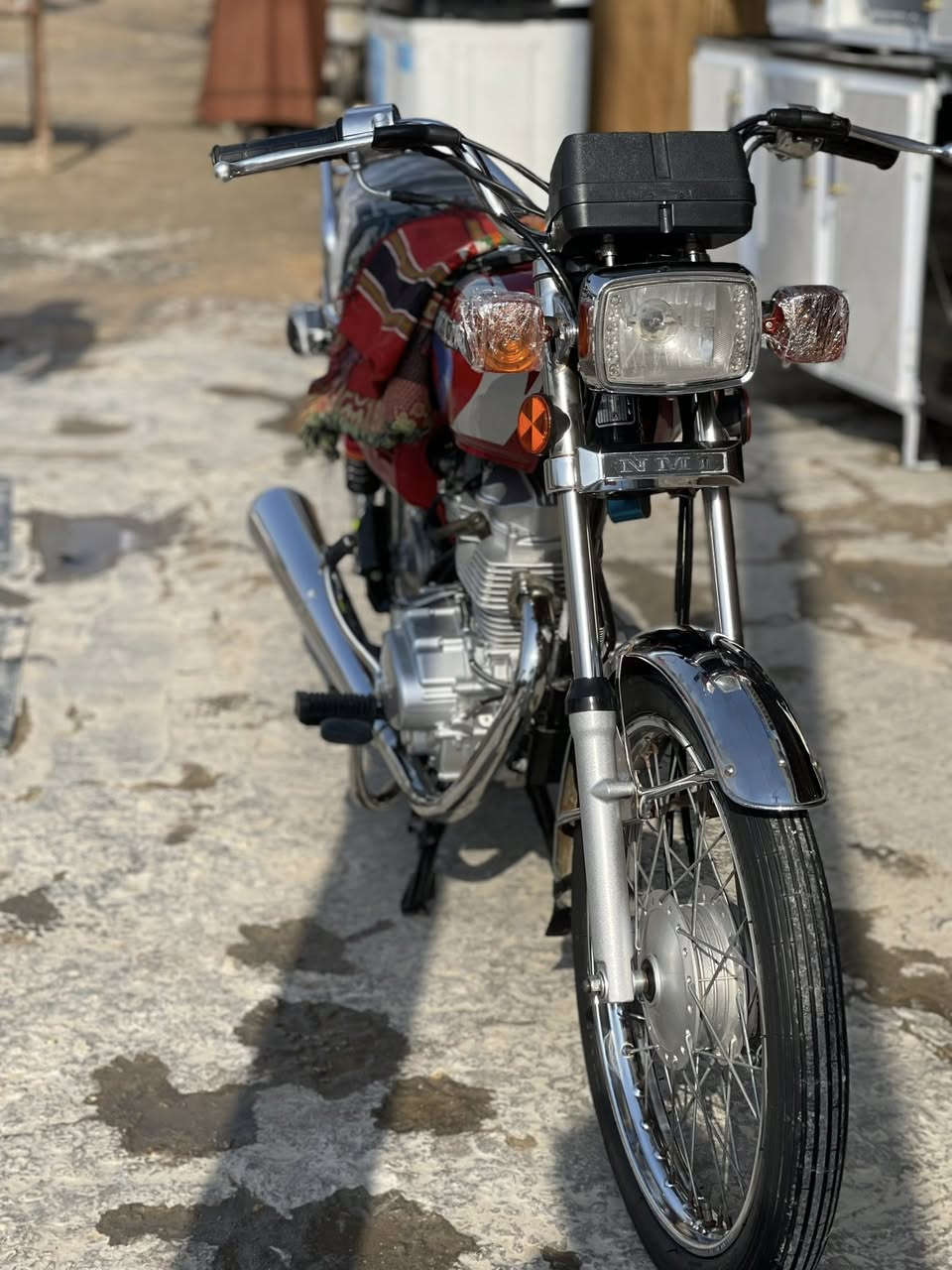 سلام عليكم دراجه نامه أصلي للبيع 2023 دراجه وكاله اي شي مامفتوح بيه كله عله بلاد اي نقص مابيه من كل النواحي مكاني كربلاء اوهاذه رقمي ***********
