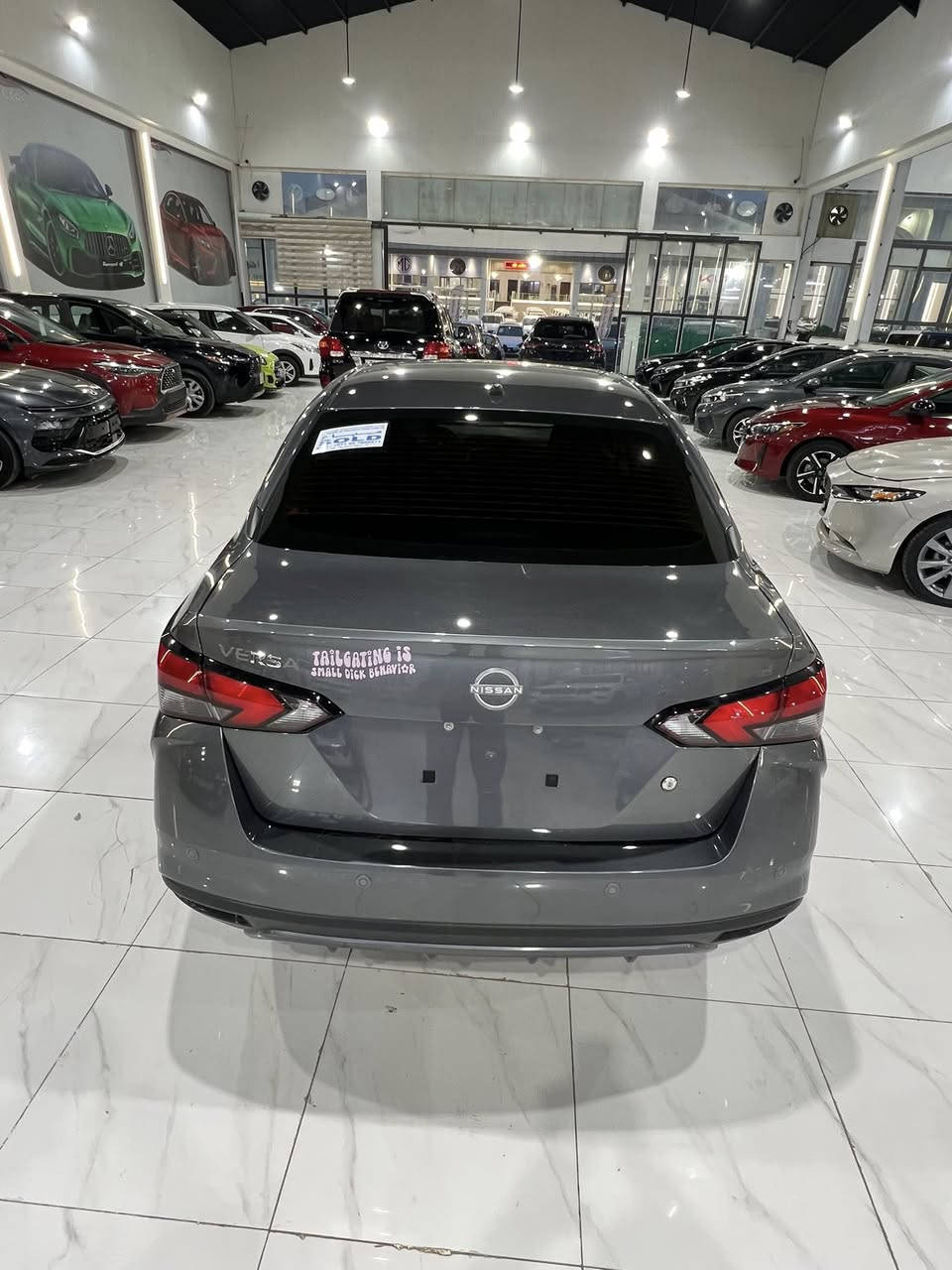 ملاحضه يوجد عندي كافه انواع السيارات
النيسان فيرسا موديل 2024
المواصفات: S
السيارة حته الدعامية بلادية
بدون صبغ نهائي
تترقم فقط (شمالي)
نظيفة وجاهزة للفحص

💰 السعر: 114 ورقة
بيه مجال شي بسيط

📞 للاستفسار:***********
