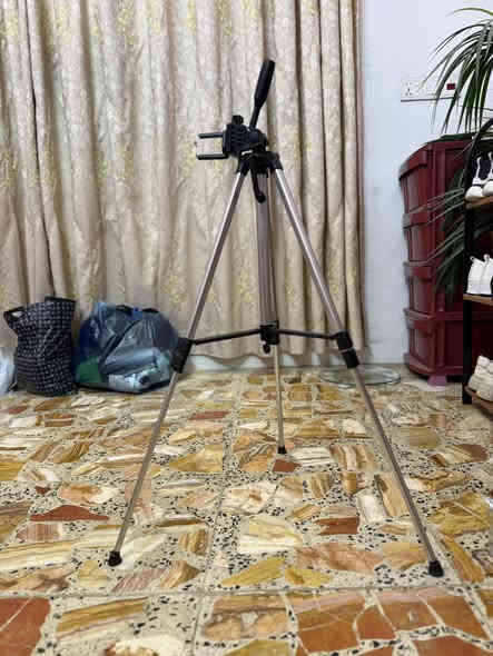 الستاند تصوير سعر 7 وبي مجال

مايك لاسلكي من ماركة boya  تحويلته تايب سي نضيف جداً سعر 40 وبي مجال قليل 

مايك سلكي واير من ماركة boya  تحويلته أواكس الاصلي سعر 17 الف وبي مجال انشاء الله

المعدات كلش تضيفة استخدام قليل جدا

للتواصل  خاص 

او الاتصال على هذا الرقم 

:***********

مكاني كاضمية او كريعات
