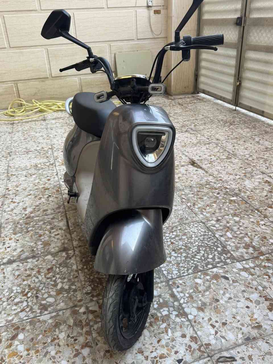 سلام عليكم دراجه شحن للبيع سعر 400 وبيه مجال مكاني بغداد جديده رقم وتساب رصيد شغال ***********
