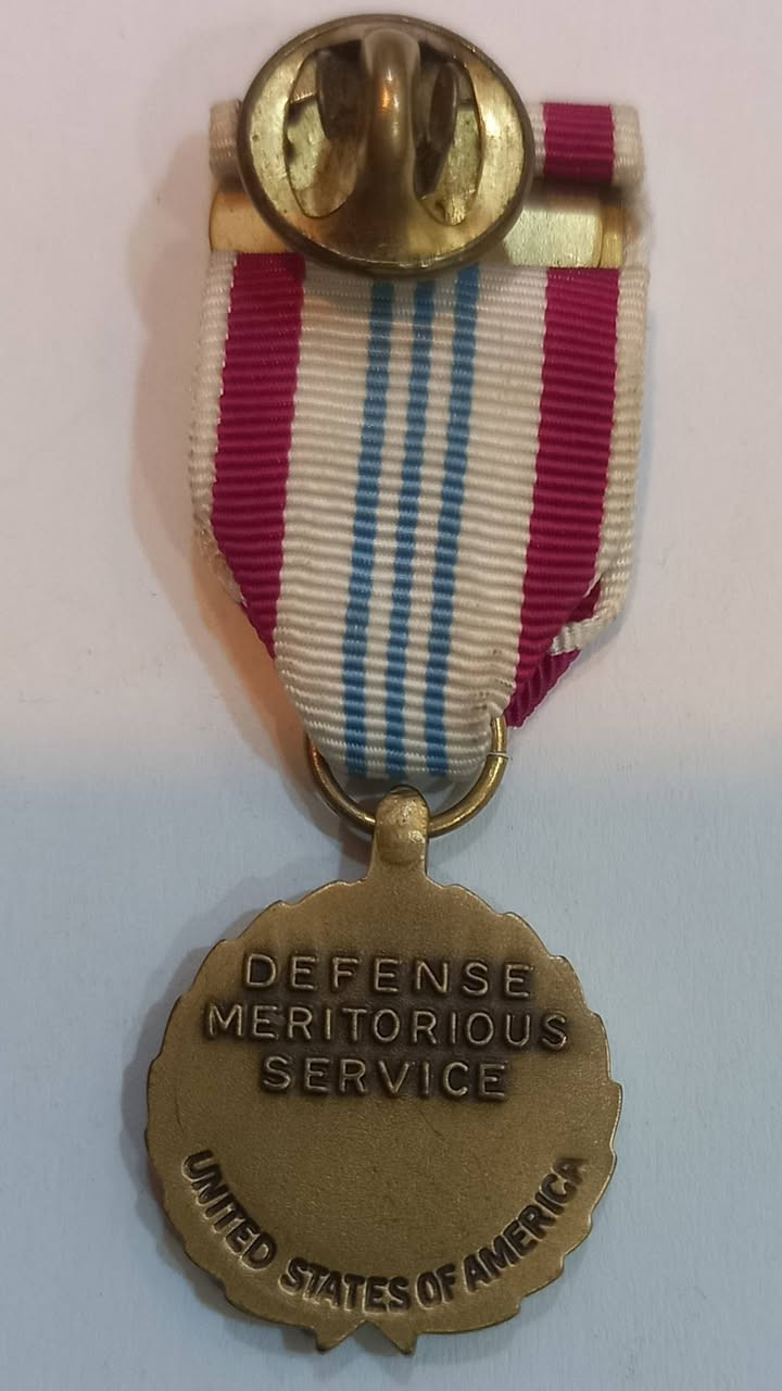 السعر ١٥ الف
الحجم الصغير المني


**إذا كنت صاحب هذا الإعلان وتريد حذفه لأي سبب، رجاءا أرسل رسالة إلى الدعم الفني**