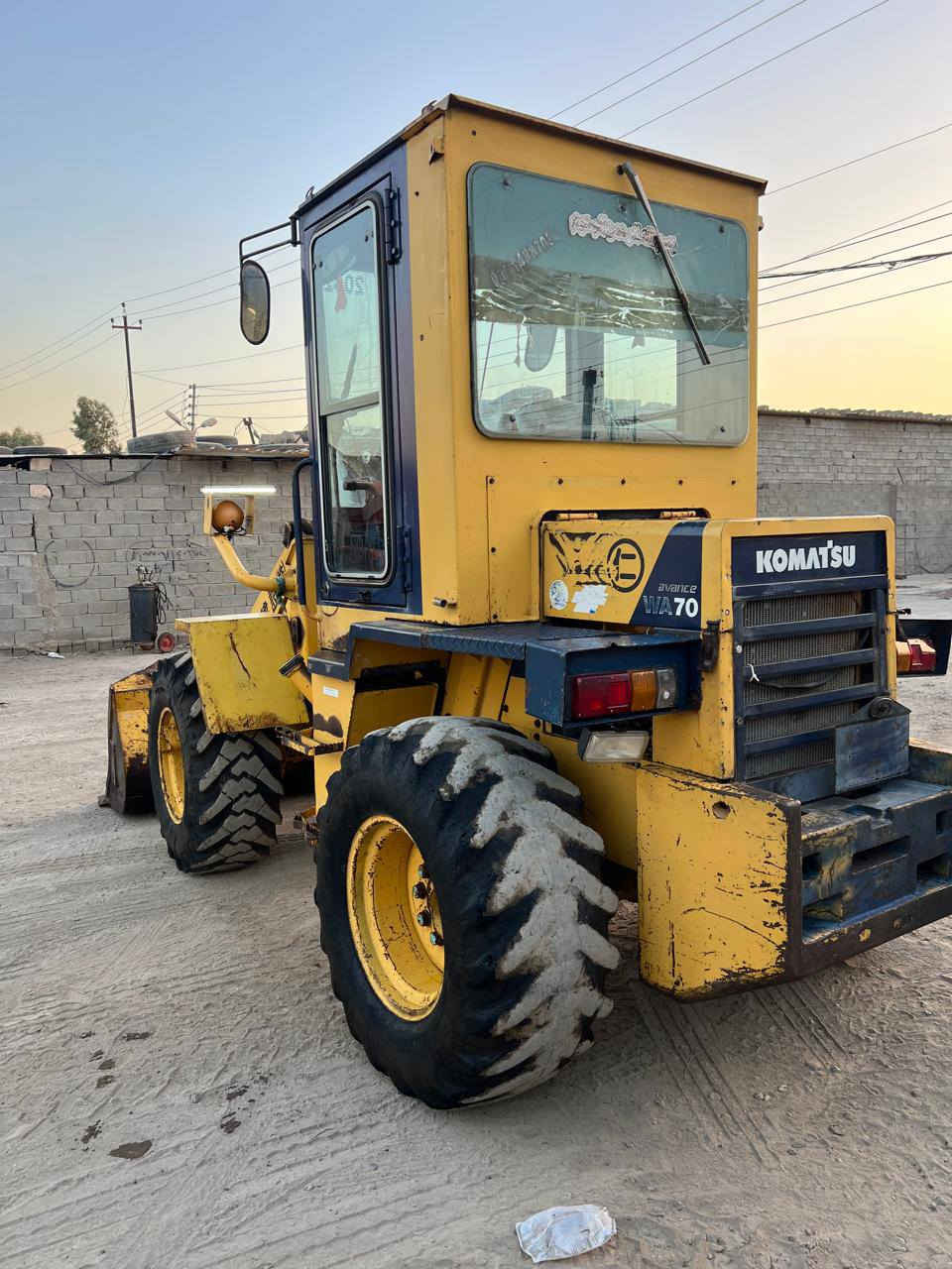 شفل كوماتسو للبيع
ه‍ ***********  مكلف بل نشر
