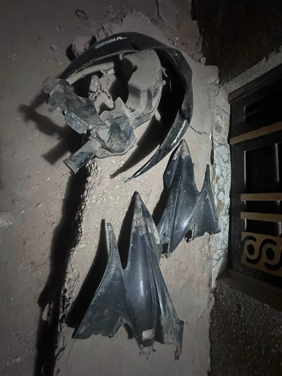 سلام عليكم 
دراجة بريز للبيع 
الدراجة بيها عطل كهربائيات المكينة ما مجفتة
كفراتها موجودات 
ابيعها جوم حديد 
للتواصل ***********
مكاني كربلاء
