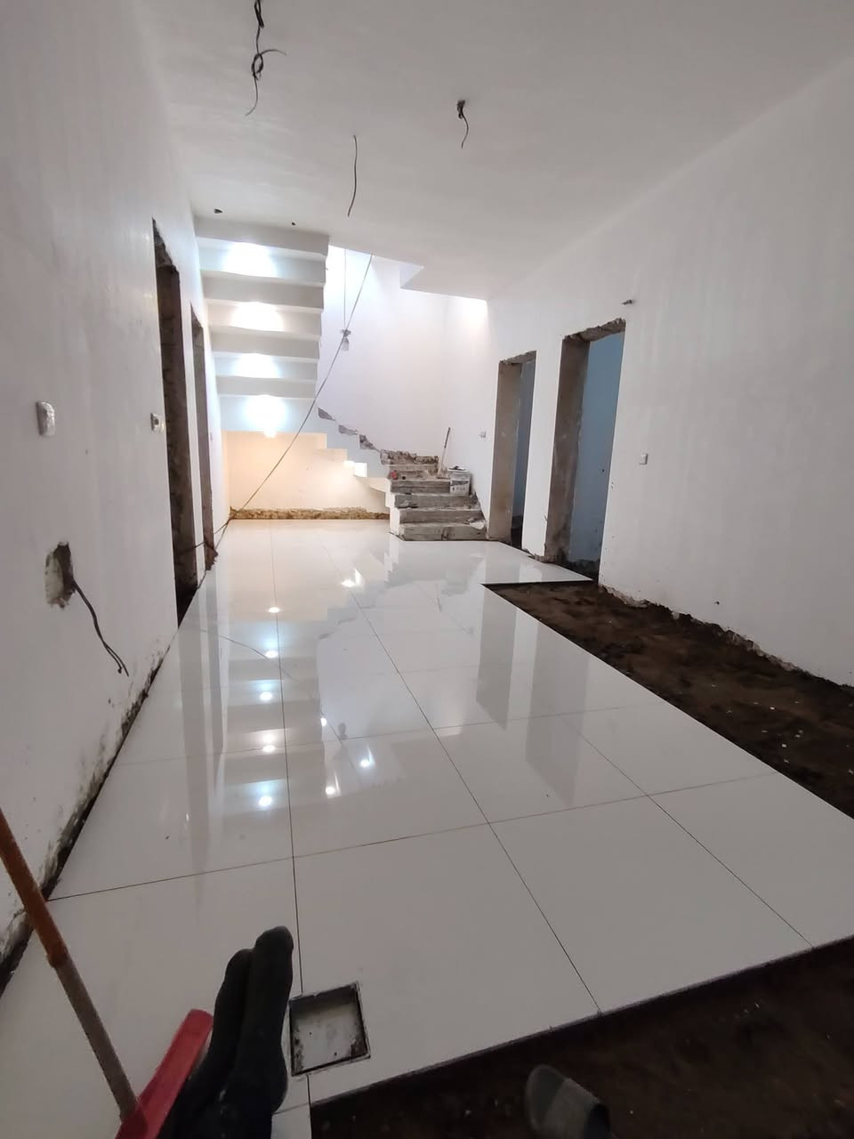 خلفة سرميك درجه اولى مرمر كاشي بورسلين الواح جدران وأرضية وجهات شغل بليزر درجه اولى التزام بلعمل واسعار مناسبه***********
