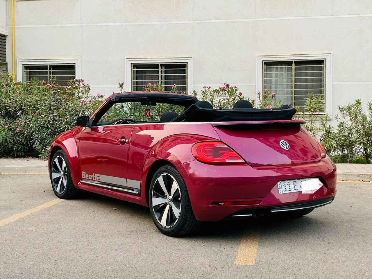 السلام عليكم
بيتل 2017 محرك 2000تيربو 
فول مواصفات كشف 
حادثها بنيد وجاملغين 
السياره نضيفه 
السعر 115$


**إذا كنت صاحب هذا الإعلان وتريد حذفه لأي سبب، رجاءا أرسل رسالة إلى الدعم الفني**