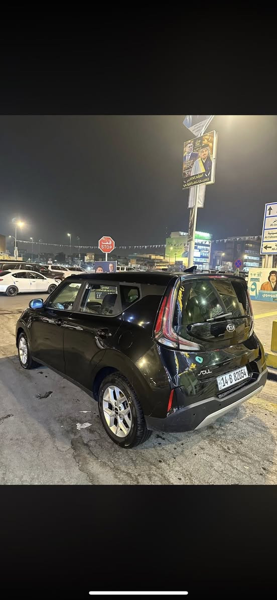 سلام عليكم كيا صول 2023رقم البصره سياره حلوه جديد مريكي حادث بس الصندوك سياره تخم داير حداديه جديده السعر165 وبيه  مجال مراوس حسب القناعه العنوان البصره الرقم***********
