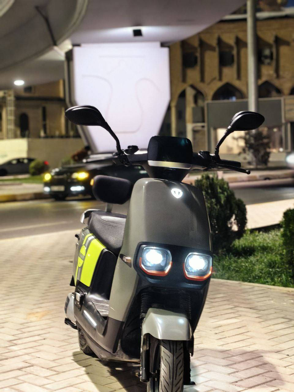 سلام عليكم من رخصة الادمن
دراجه شحن talg ام عيون (تيسلا)للبيع🔥الدراجه مقدما مكفوله من ملف وبطاريات وشاصي ودبلات وشاشة وعقل  وصدر بين قوسين كفاله عامه استعمال اربع اشهر الدراجه نضيفه اخو الجديد اي مشكلة مابيها اي خلل أو عطل مابيها ولا صار بيها بعدها بلزكات الشركه.

مواصفات الدراجه: 6 باتري دبل حجم كبير يعني مسافة خير من الله

ملف 1500 واط طياره🔥🔥

شاحنة ذكية وسريعة

نضام حمايه للبطاريات سيركت قاطع دوره وبيها نضام منع سرقه.

الماطور بريكات ضبط شركه الامامي والخلفي دهن هيدروليك عمبار

الدراجه بيها تشغيل عن بعد وقفل وفتح شاشه ديجتال ايباد سرعه حقيقي يعرضلك عطل بالشاشه والأشاير والبريك وكلشي يطلعلك بالشاشه

السرعه:54_58 حقيقي بالشاشه  وعلى تطيبق الويز يعني مو تقرالك 99 وهي تمشي 30🤣 

دبلات مكفوله ناعمات بشكلللل مو طبيعي 

شلعه تكسررر الضهر.

نضام بگ رجوع للخلفR.

بيها نضام بارك P 

نضام بحسب كم كيلو ماشي .

الدراجه تمشيك لحد ال40 كيلو بالشحنه الوحده يعني ويييين متريد تروح روح ترايك للدور 

لايت عالي ناصي اشارة يمين يسار  
مثبت سرعة 

يجي ب 3 سرعات  

احلة ميزة بالدراجة نضام ايكو من تهد السكليتر يكوم يشحن البطاريه من وحده

 

ونظام امان الدراجه متشمي اذا متحطها D ((يعني تلغي البارك)) 

(الدراجه مكفوله كفاله عامه من اي عطل أو ضرر بالدراجه استعمال قليل اربع اشهر يعني عروس ) 
للتواصل مراسلة او الاتصال على الرقم
0771 077 5015

--السعر بالخاص وبي مجال للطيبن--
