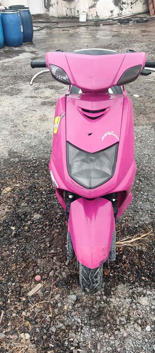 سلام عليكم دراجة سكنس نثيه لبيع
دراجة خير من الله مكينه خيرمن الله شلعه و معدل خيرمن الله كهربايات كله شقاله دراجة سلف و هندر كفرات بلادي بس مصبوقات وياله مصبوقه مكينه مفتوحه بس مجفته فول وعله يدي بس يرادله ترتيب شويه العنوان بغداد جسرديالى القديم سعر 650وبيه مجال لطيبين وهاذه رقم *********** متواجد واتساب وعل قم وعل فيس
