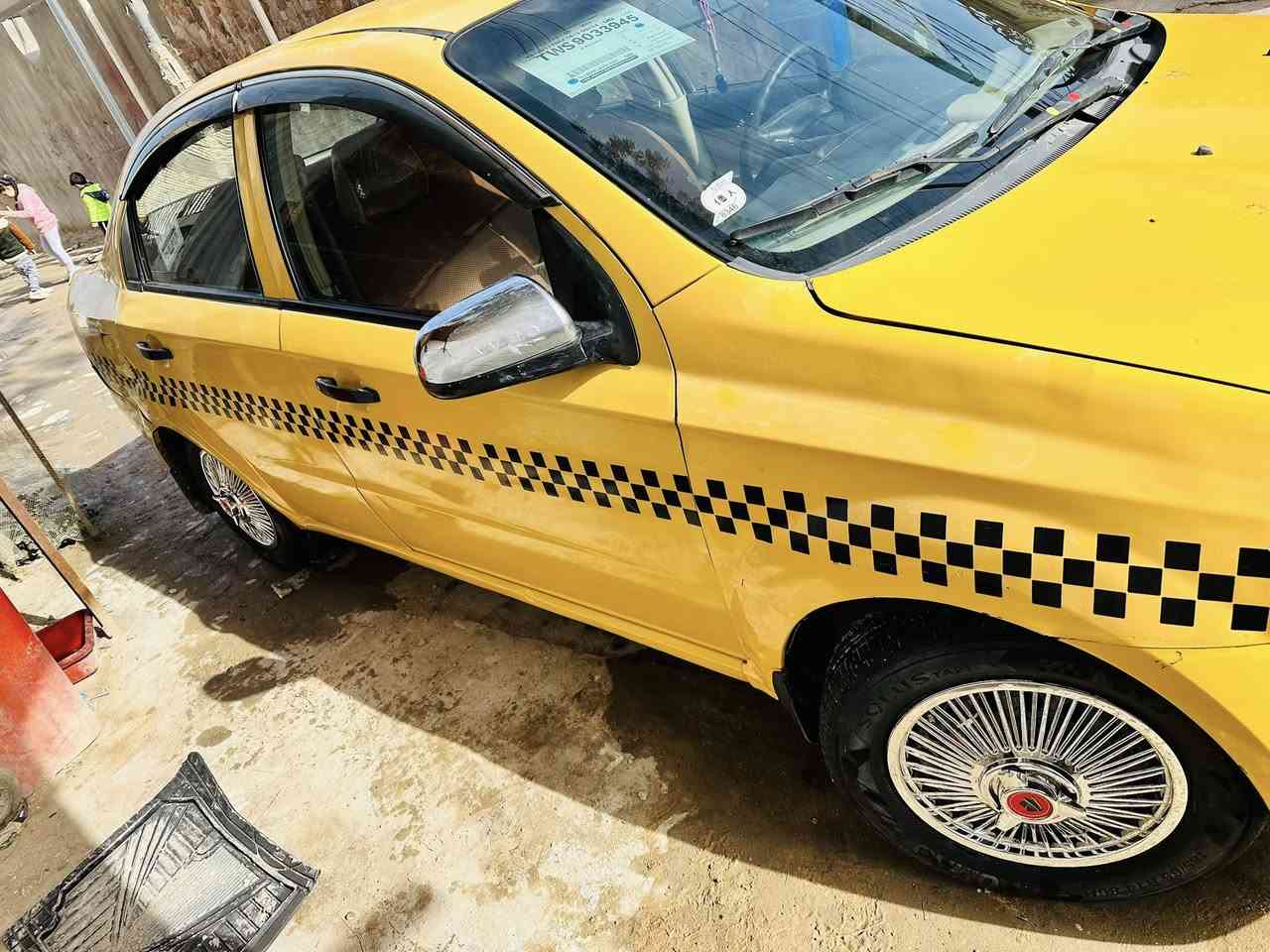 للبيع افيو 2011وارد خليجي اوتوا رقم انكليزي نجف سنويه لل30هزة جديده مصفره هيئة وغرامات كير مكينه كفاله بيها ضربه بالجنطه ومصلحه سيارة كلش حلوه ونضيفه تدفئه تبريد شغالات كهربائيات كلها شغاله شاشه اندرويد دوشمه جديده سعر 52وبيها مجال مكانها نجف كوفه اتصل وبيك خير وتدلل شعدك مراوس خابرني 
***********
