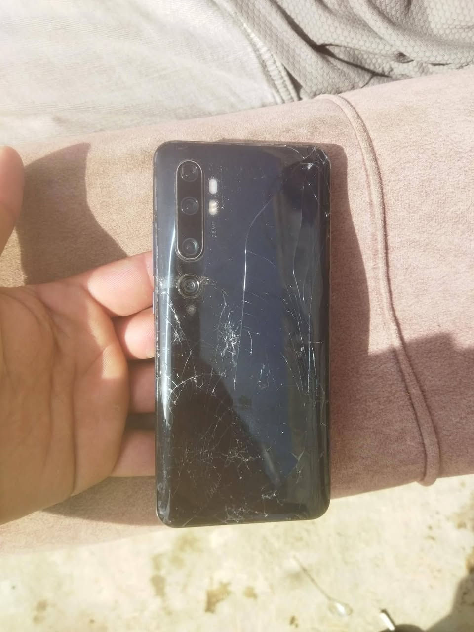 سلام عليكم عندي هذ الجهاز Mi Note 10 البيع بس  الكامرة الأمامية متوقفة والخلفية تشتغل السعر 150


**إذا كنت صاحب هذا الإعلان وتريد حذفه لأي سبب، رجاءا أرسل رسالة إلى الدعم الفني**
