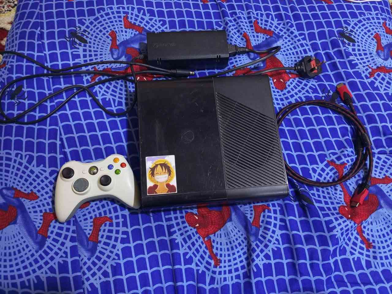 العنوان: اكس بوكس 360 سوبر سلم (Xbox 360 Super Slim) نظيف جداً للبيعالوصف:السلام عليكم، جهاز اكس بوكس 360 سوبر سلم للبيع مع كامل ملحقاته:الجهاز: سوبر سلم الأصلي (نظيف وشغال بشرط الفحص)اليدة: يده وايرليس (بلوتوث) لون أبيض بحالة ممتازةالملحقات: محولة الطاقة الأصلية + كيبل HD الأصليالذاكرة: [ا250]الألعاب: [نضام ارورا بي 80 لعبه ومن ضمنها GTA5 وهيلو وبيس ]السعر: [130]المكان: [چباسي ]متوفر فحص وتجربة عند الاستلام، للتواصل يرجى مراسلة الخاص.


**إذا كنت صاحب هذا الإعلان وتريد حذفه لأي سبب، رجاءا أرسل رسالة إلى الدعم الفني**