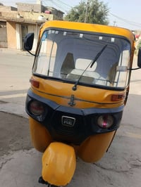 شباب تكتك رقم وسنويه هزه جديده رقم نكليزي للبيع موديل 18شهر12منه29 تكت...