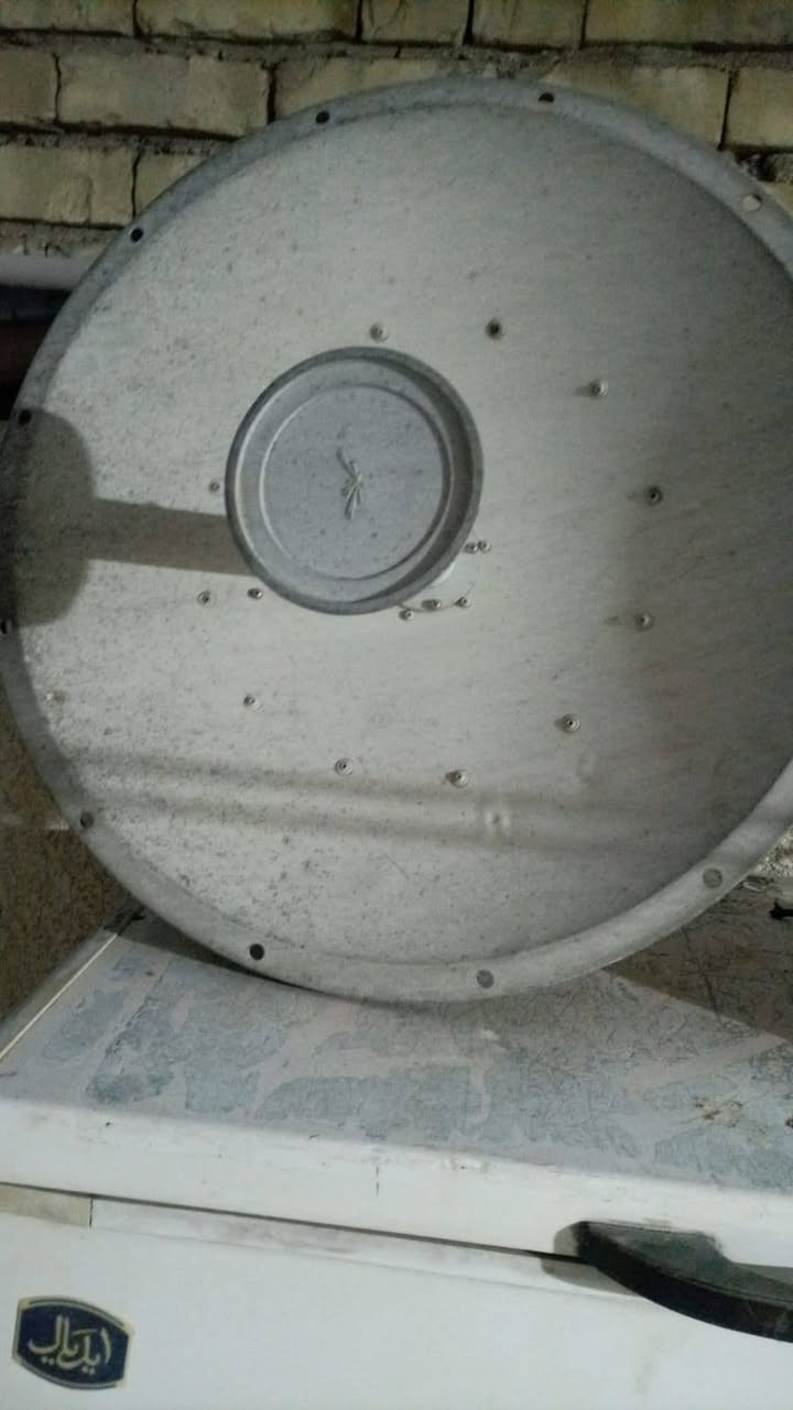 السلام عليكم🙏 
برج انترنت للبيع المكان بغداد السيدية قيم واخذ

***********
***********
