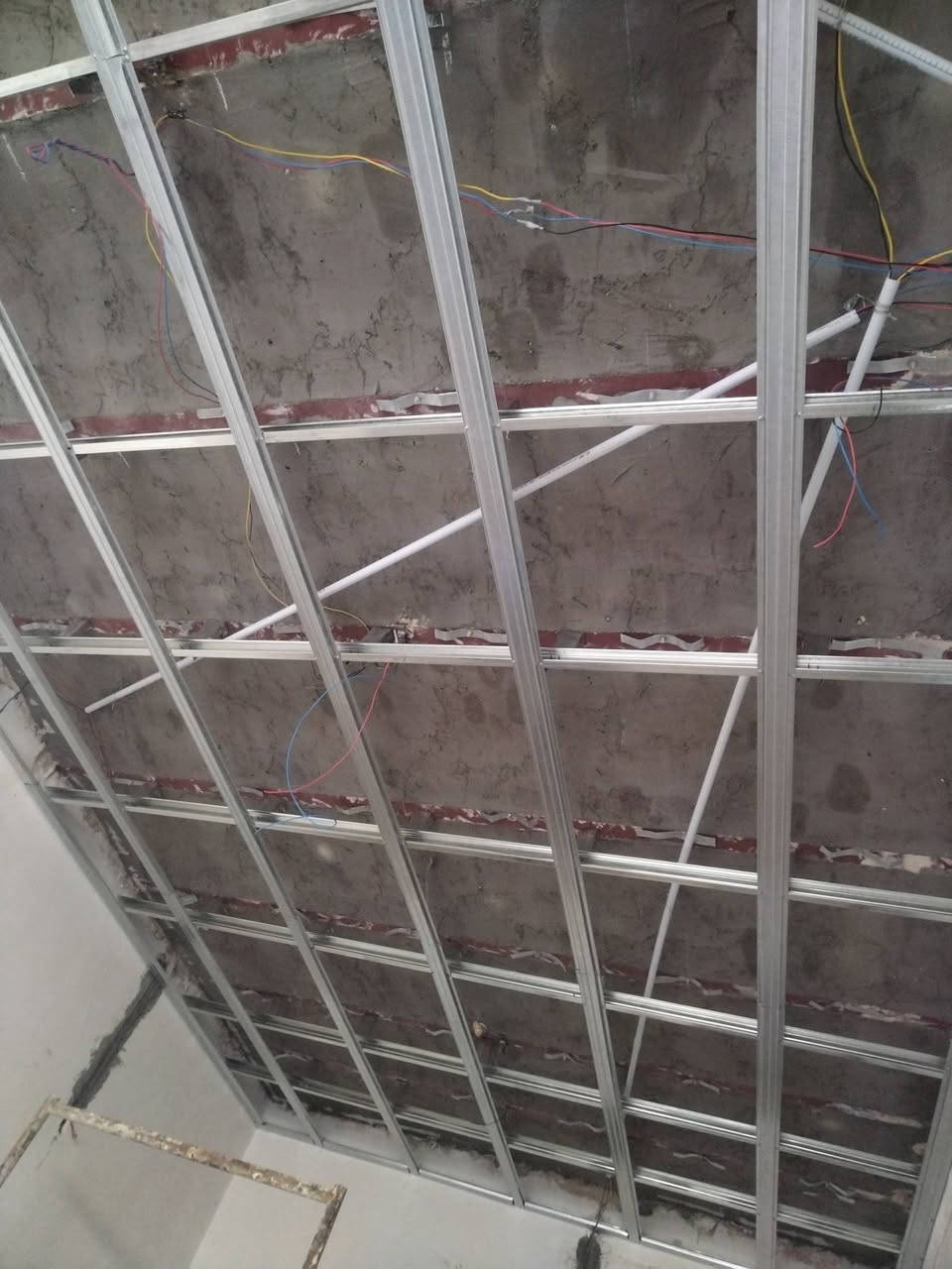 السلام عليكم لي حصللت ارخص شوف الحديد والشغل
مستعدون لعمل كافة أنواع الديكور جبس بورد العمل الصبغ الداخلي والخارجي صبغ واجهات الاستفسار عن فكرة العمل اتصال ***********
سعر المتر ٣٠الف صبغ جوتن
