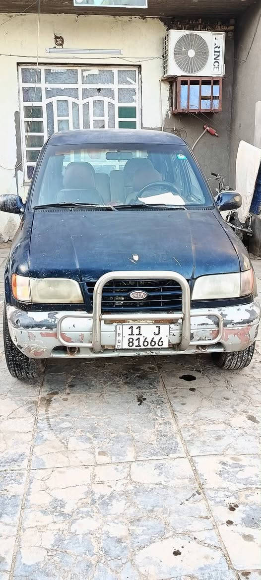 سبورتج موديل 93 رقم بغداد سنويه ال 27 سيارة بسمي ثاني يوم تحويل 
السعر 33 و بيه مجال بسيط 
العنوان الديوانية اتصل ***********
