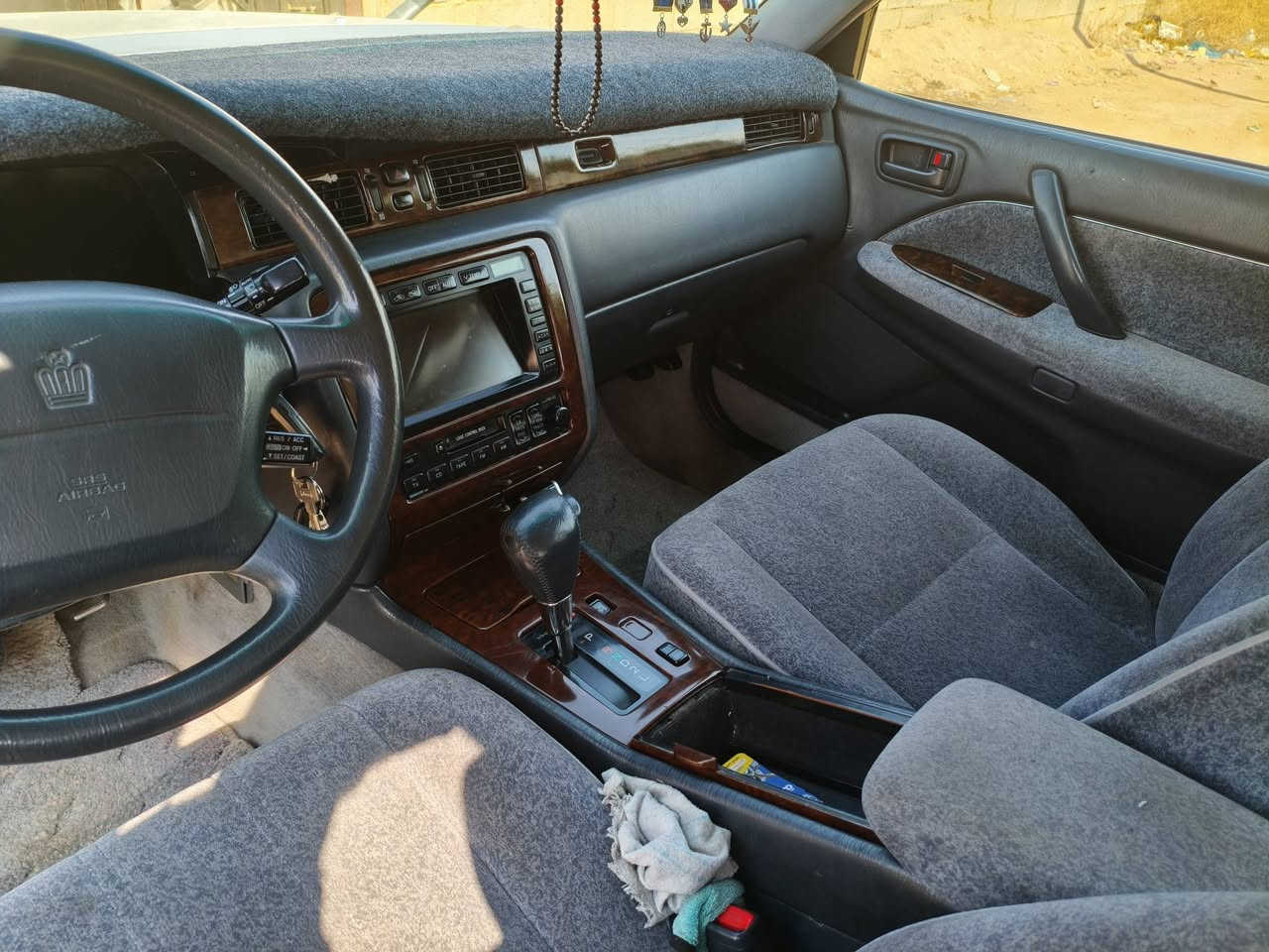 سياره راس ثور تكم سياره جديده فول واحد على واحد 
تحكم ستيرن تثبيت سرعه تبريد خلفي خمس دكم 
سياره مكفوله من قطره صبغ  شاصي 55 محرك 30000
سعر 128بيه مجال رقم  كركوك مدفوع كمرك تحويره نجف سياره جاهزه من كلشي ***********نجف
