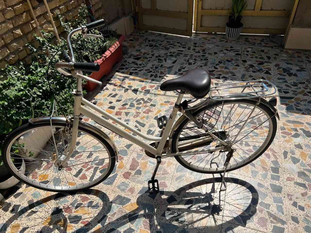 سلام عليكم باسكل للبيع ياباني اصلي حجم27سعر100وبي مجال بغداد البلديات
الهاتف***********
