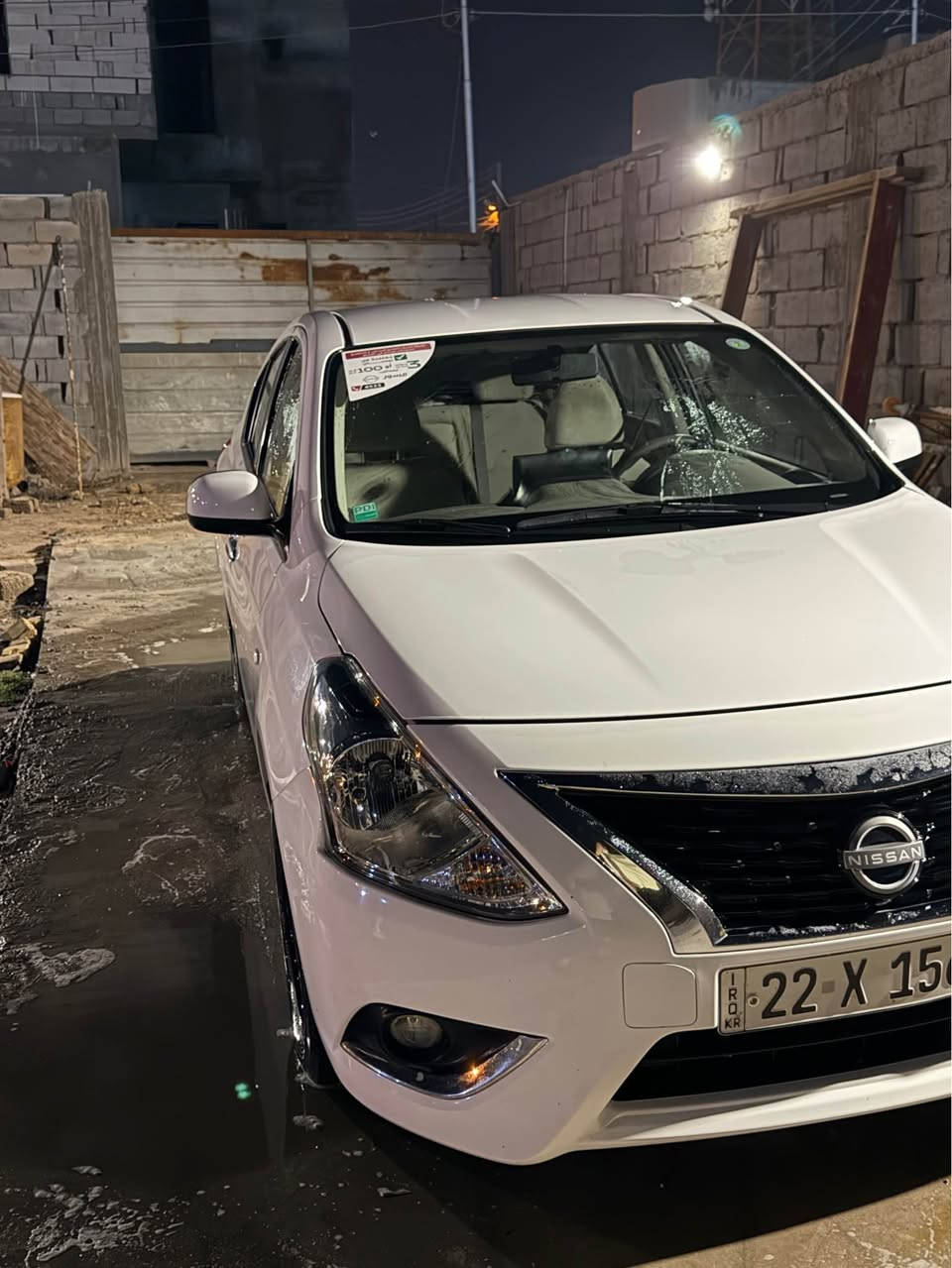 السلام عليكم 

مستعجل جداً للبيع نيسان صني 24
هندي ام البليته الزركة 
سياره كفاله عامه 
ماشيه 41 الف 
نظيفه جداً بعده بوضع الشركة الكتيب والغراض كلهن موجودات 
تبريد ثلج معروفه 
شاشة شكل لكزز 
السعر 127 وبيه مجال 
الموقع بصرة ابي الخصيب 
الرقم (***********) البصرة, العراق
