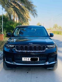 جيب لاريدو 2023 امريكي 6 سلندر مكينة 3600  رقم بغداد الدولـي بأسمي 7 ر...