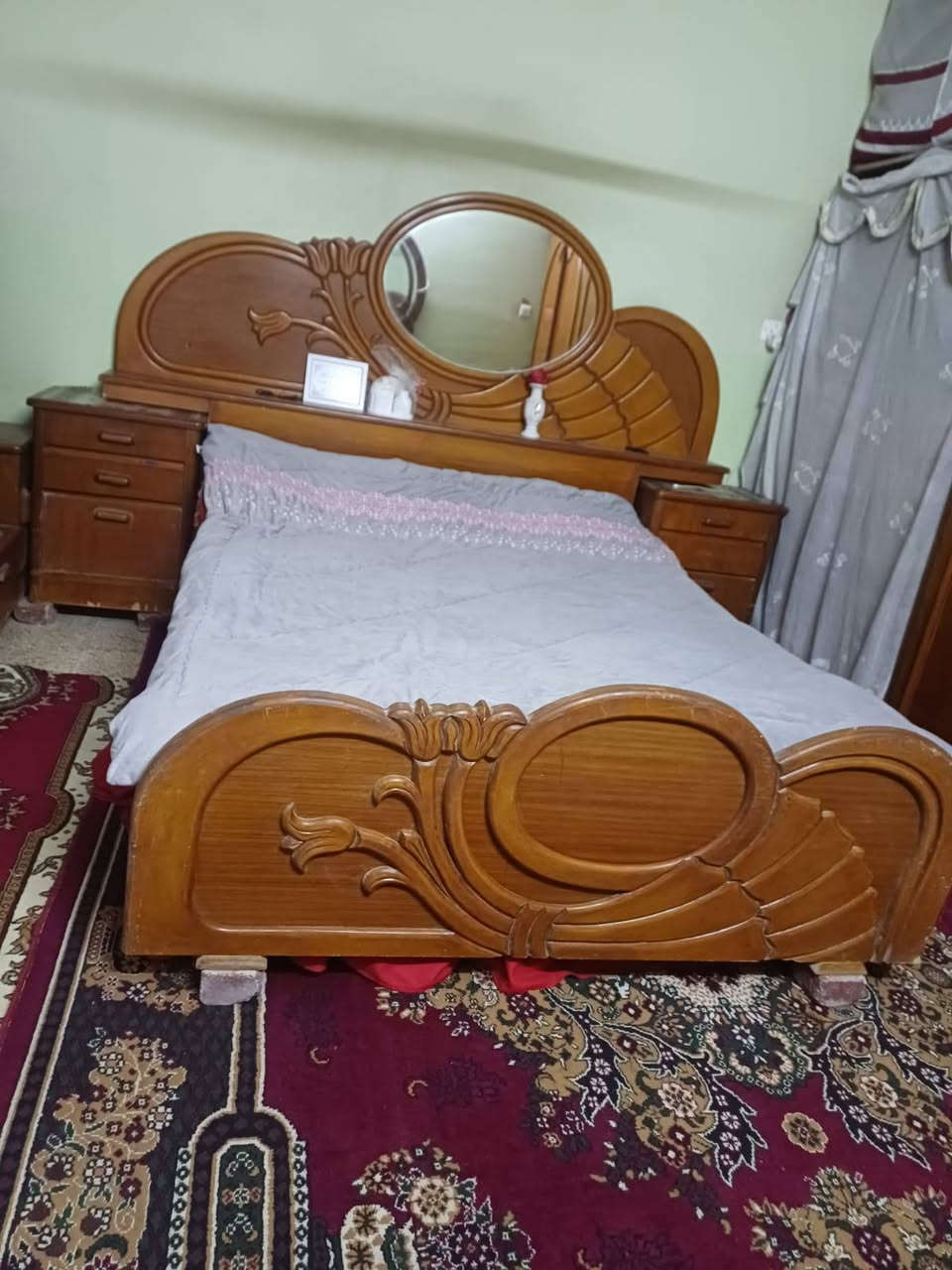 السلام عليكم ورحمة الله وبركاته 
غرفة صاج للبيع السعر ٤٥٠ الف وبيها مجال 
العنوان موصل حي المنصور 
للاستفسار ***********
