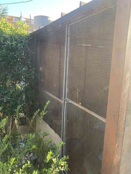 السلام عليكم 
قفص كامل للبيع طول 3 وعرض 2 ونص للأستفسار الاتصال ***********
📞✉️
