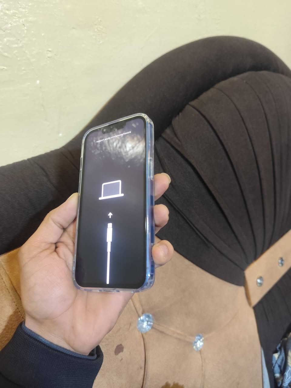 جهاز ايفون ذاكرته 256 دبل سيم كارت بطاريه 100 مبدل بطاريه فقط نظافته 100% جديد سعره 300 الف شراي خاص هيج ابيعه مدري شنو مشكلته هيج يطلع


**إذا كنت صاحب هذا الإعلان وتريد حذفه لأي سبب، رجاءا أرسل رسالة إلى الدعم الفني**