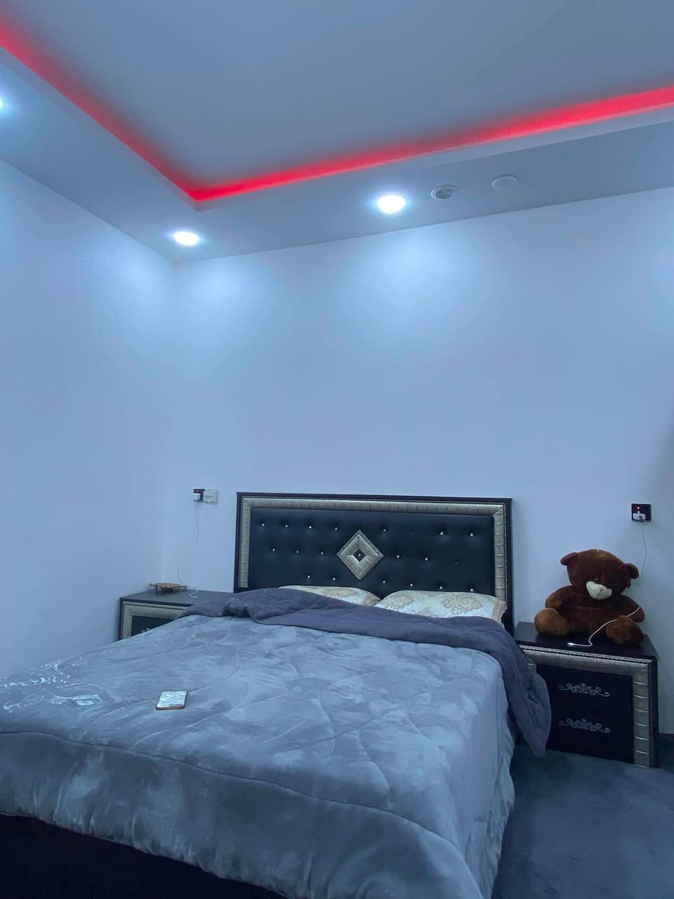تاقم نوستنی تورکی ٦پارچە
زۆر تۆکمەو بێ عەیبە
٦پارچەیە 
بەدۆشەکەوەیە
تەنها ئاوێنەیەکی کەنتۆرەکەی لبۆتەوە
۲٥۰هەزارو معاملە
ناونیشان: حاجیاوا


**إذا كنت صاحب هذا الإعلان وتريد حذفه لأي سبب، رجاءا أرسل رسالة إلى الدعم الفني**